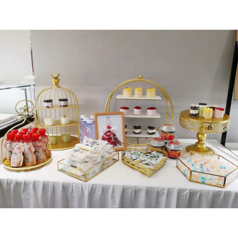 Decoración de mesa de postres de boda de oro, estante de pastel europeo, propósitos de boda, bandeja de pastel de encaje, estante de refrigerio de hierro forjado, 12 juegos image 22