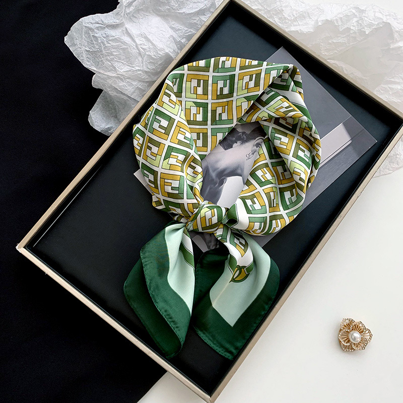 Bufanda de seda, bufanda cuadrada, sentido avanzado, nueva bufanda de seda de simulación, chal estampado, bufanda decorativa de todo fósforo, pañuelo en la cabeza, cinturón para el cabello, cabello atado