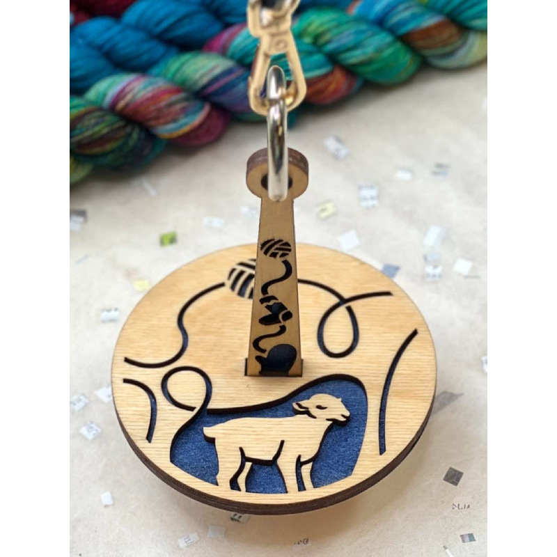 Amazon venta caliente Portable Wrist Yarn Holder portátil muñeca rejilla artesanía de madera