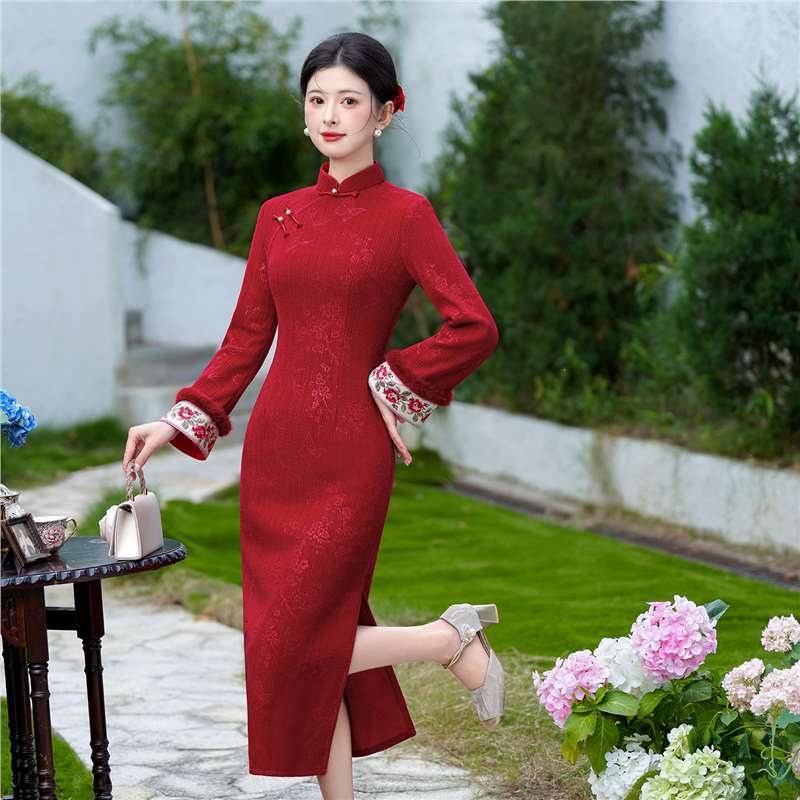 新中式红色长袖旗袍女冬装加绒敬酒服订婚结婚礼服高端气质日常