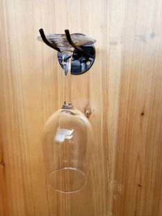 Wrought Iron Upside-Down Single Wine Goblet Rack Home Bar Hanging Wine Cabinet Wall-Mounted Red Wine Glass Rack Storage Rack