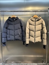 M家联名款大牌连帽舒适拉链开合宽松长袖高街羽绒服男款