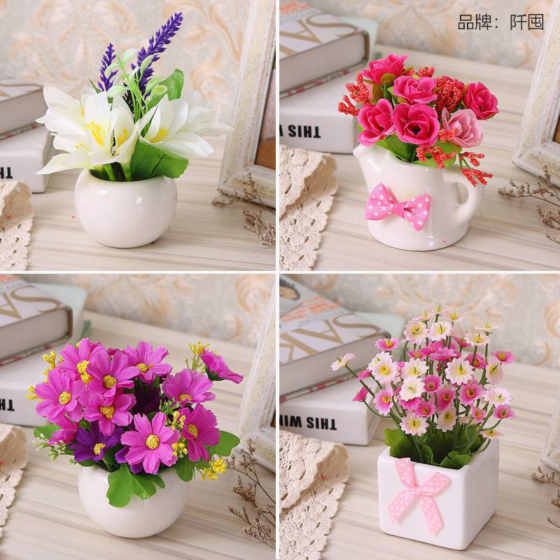 Realistic plastic set for home use