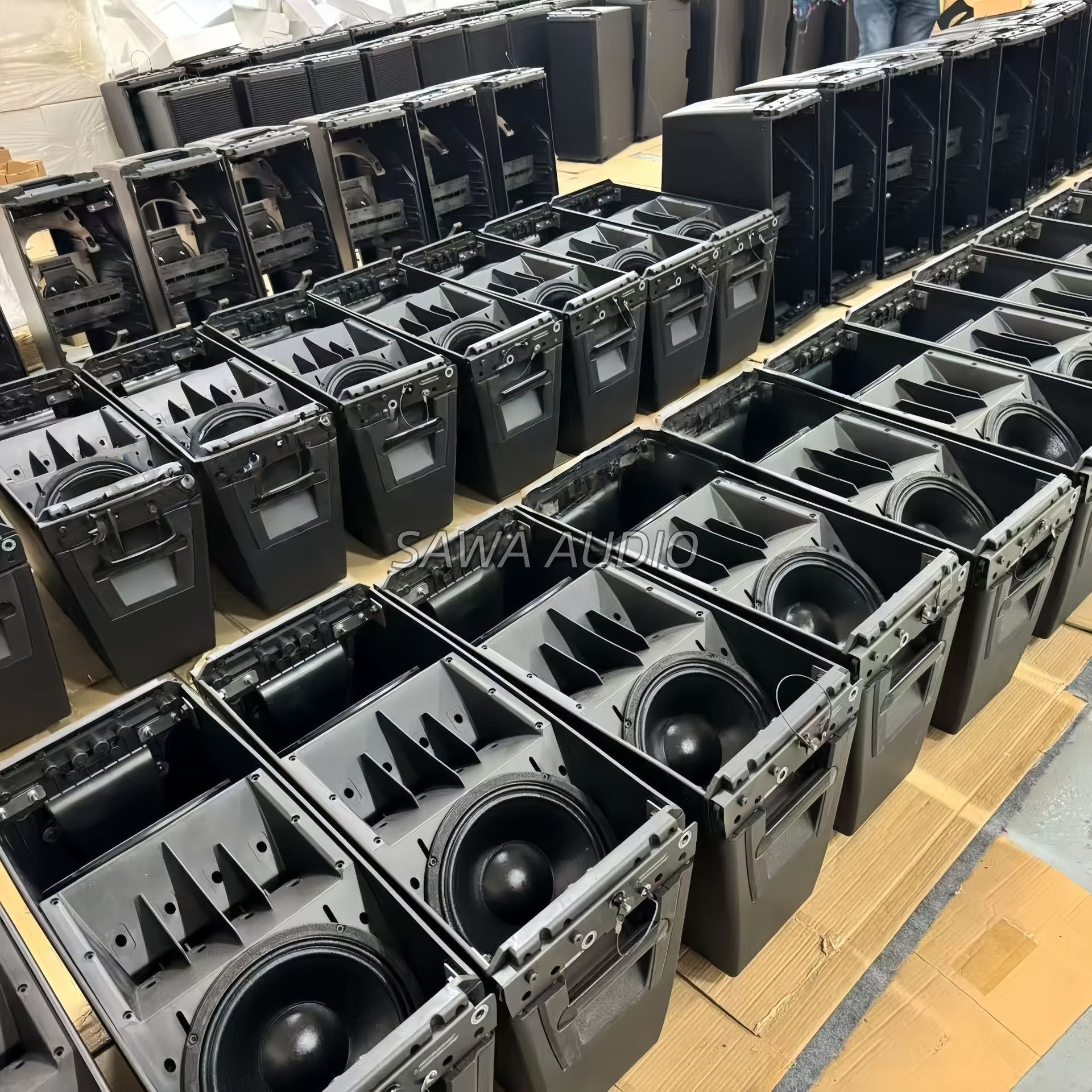 Altavoces profesionales de matriz lineal HDL - 30A altavoces de etapa de alta gama doble de 10 pulgadas altavoces de sala de conferencias de la escuela