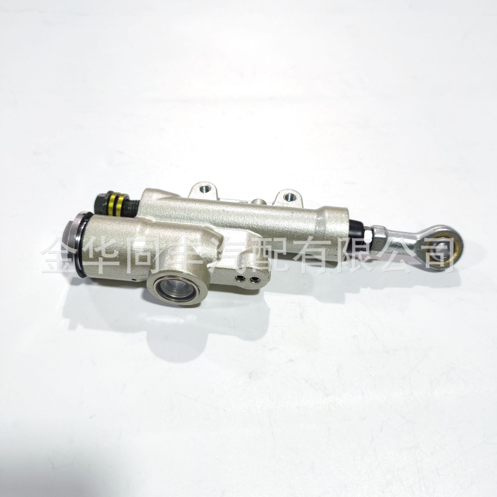 KTM总泵77013060044 (2).jpg