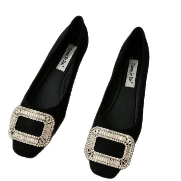 Zapatos franceses de talón grueso zapatos de mujer de diamante 2026 nuevo negro cuadrado temperamento plano zapatos de trabajo zapatos de viaje