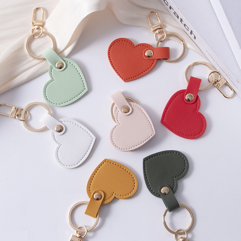 Leather Love Keychain Peach Heart Bag Pendant Heart-shaped Phone Case Accessories Hanging Decoration Graduation Gift Printing LOGO