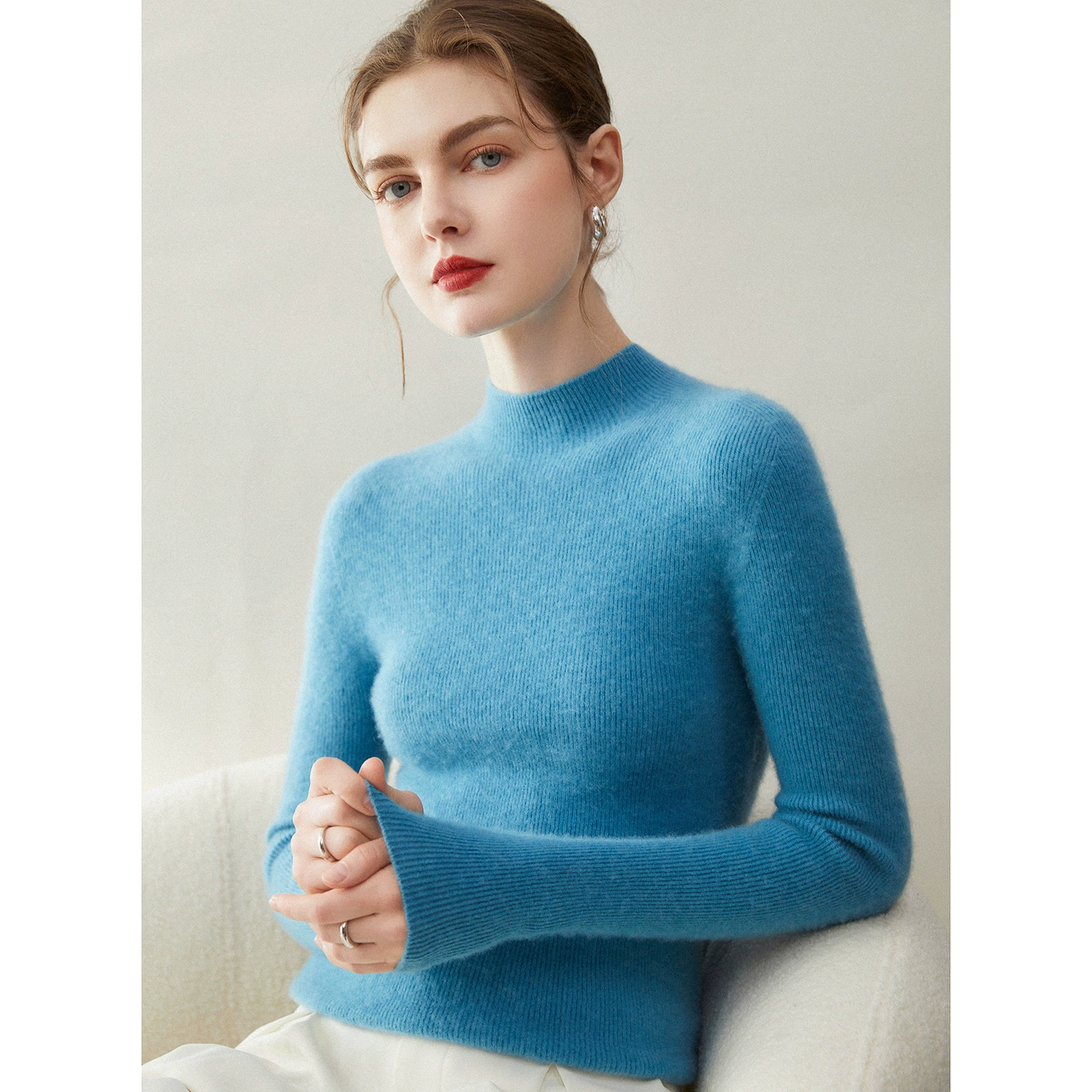 Cashmere body-friendly knitted sweater