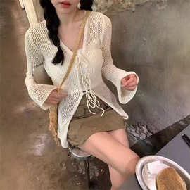 新款杏色设计感镂空系带V领针织衫女中长款夏季修身百搭时尚上衣