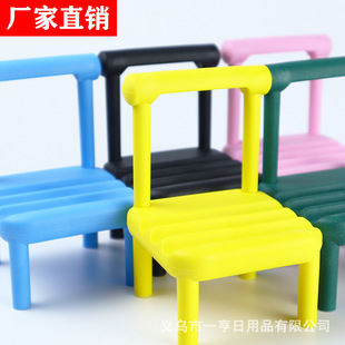 Wholesale mobile phone bracket mini disassembly desktop chair small ornaments fashion cute creative desktop mobile phone base