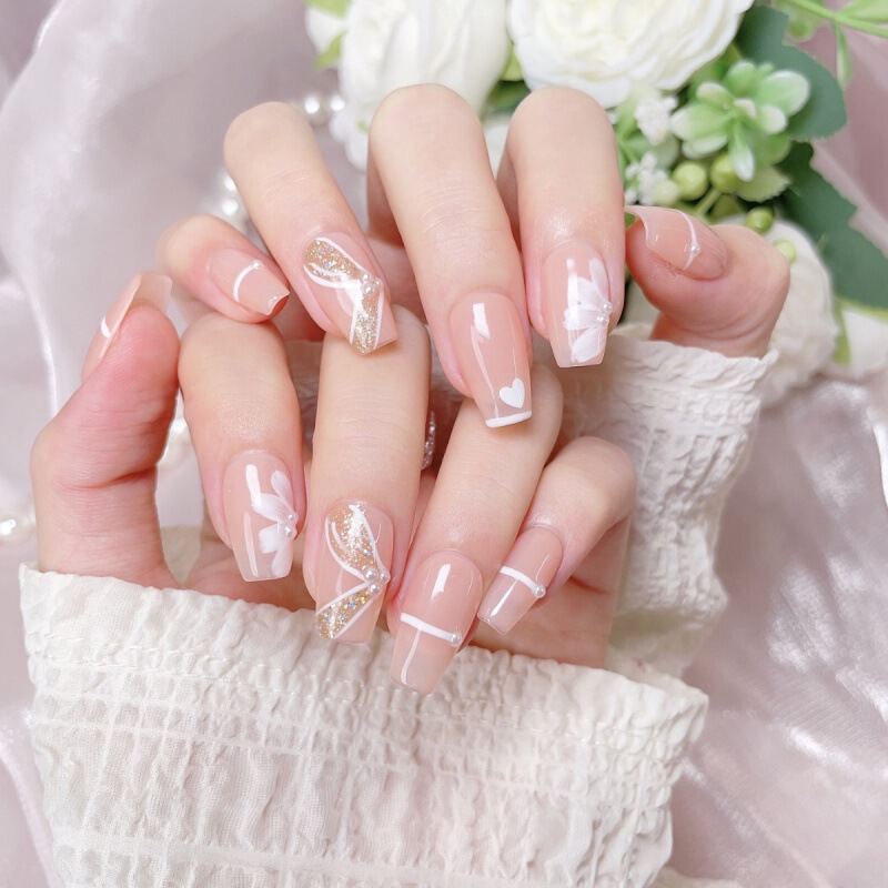 Purely Handmade Wearable Nails, Hand-painted Ribbons, Petals, Xiaohongshu Popular Autumn and Winter New Nude Color Spring and Summer Nail Art Patches Finished Products Purely Handmade Wearable Nails, Hand-painted Ribbons, Petals, Xiaohongshu Popular Autumn and Winter New Nude Color Spring and Summer Nail Art Patches Finished Products