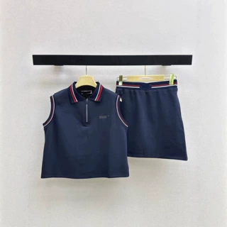 深圳南油26春夏款减龄少女风撞色条纹半拉链翻领上衣A字半裙套装