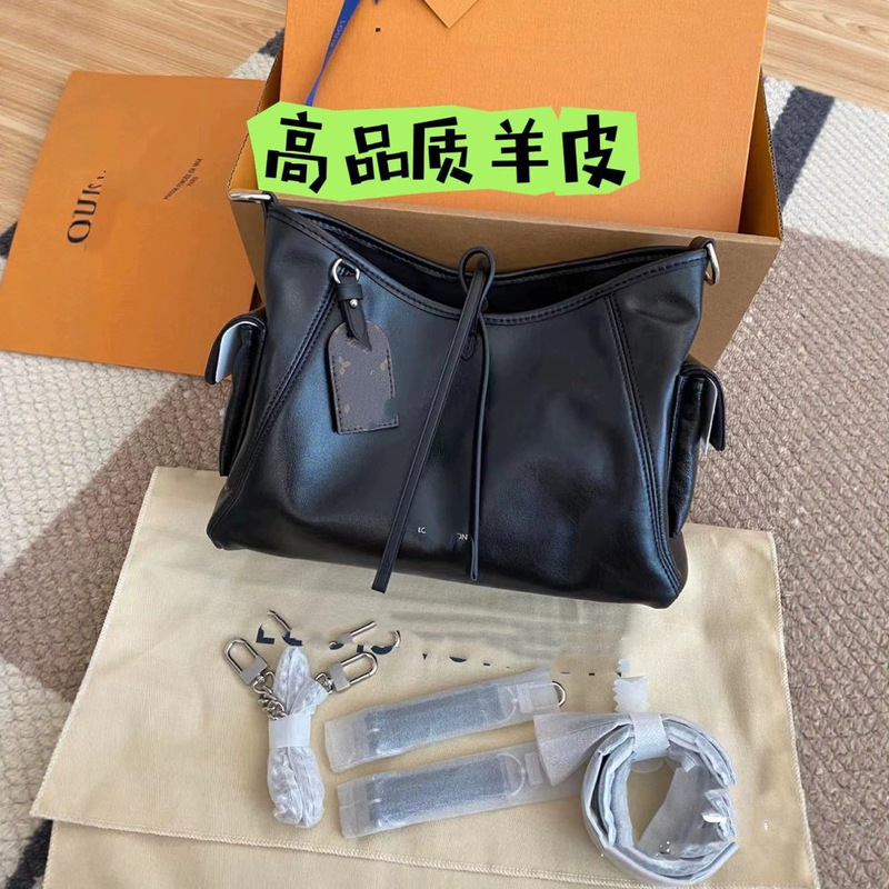 新款驴家高版本carrall原厂皮芯片黑武士单肩斜挎包大牌包|undefined