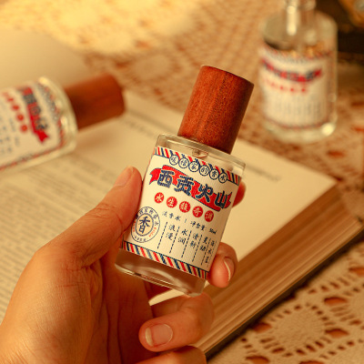 暖檬正品港風香水30ml西貢火山九龍廟街木質留香紅茶清新淡香代發