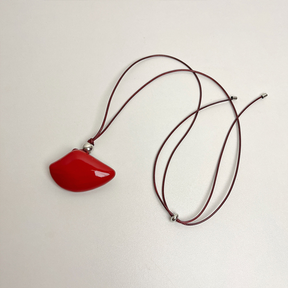 Retro, French Style Style Retro French Style Shell Alloy Leather Rope Pendant Necklaces Wholesale