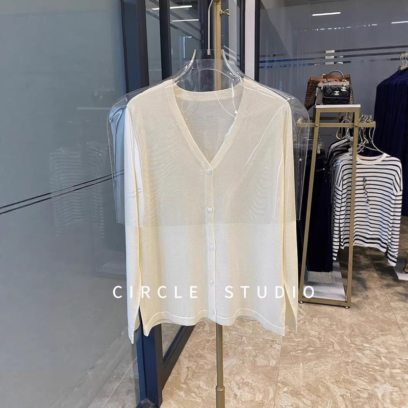 Shanghai Dan Nong Flagship Store/Silk V-Neck Loose-Fitting Thin Long-Sleeve Knit Cardigan Sun Protection Shirt Shanghai Dan Nong Flagship Store/Silk V-Neck Loose-Fitting Thin Long-Sleeve Knit Cardigan Sun Protection Shirt