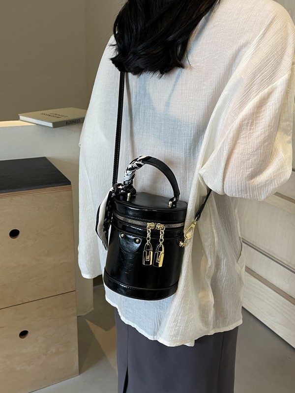 Bolso bandolera mujer 2025 nueva textura bolso de cubo portátil moda moda de alta gama estilo occidental práctico bolso de hombro