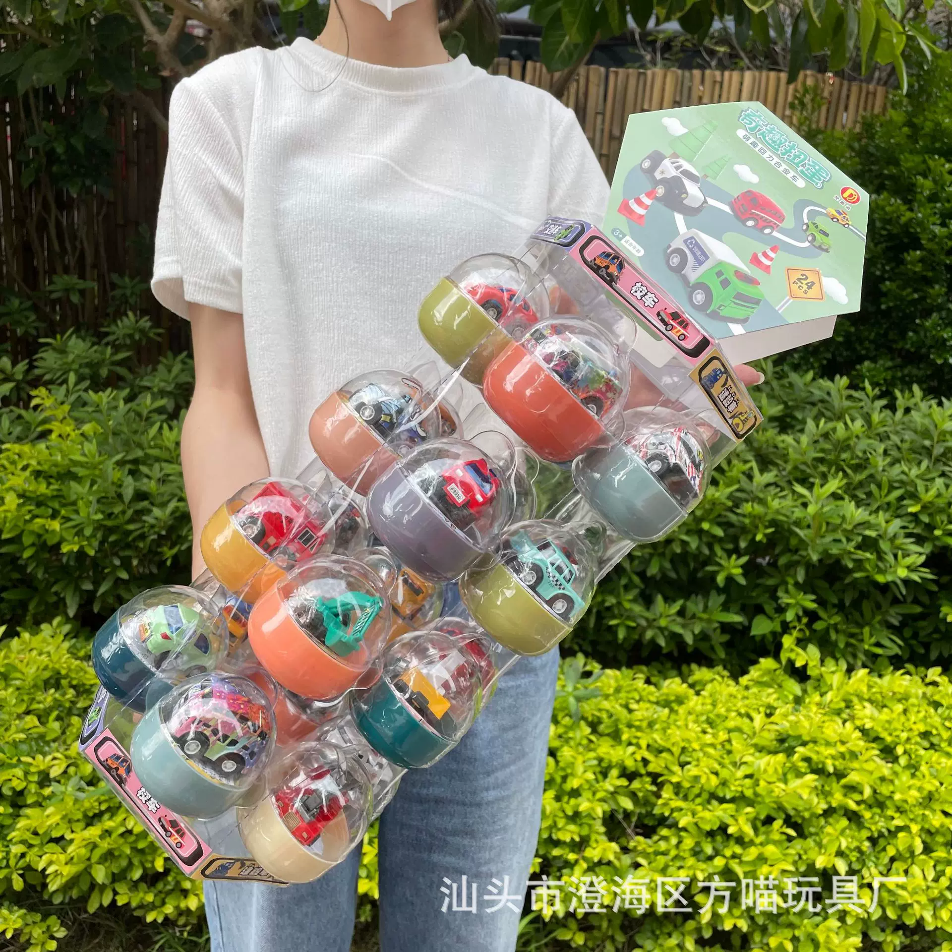 奇趣扭蛋合金车卡通迷你回力小汽车工程巴士模型摆件儿童礼物玩具