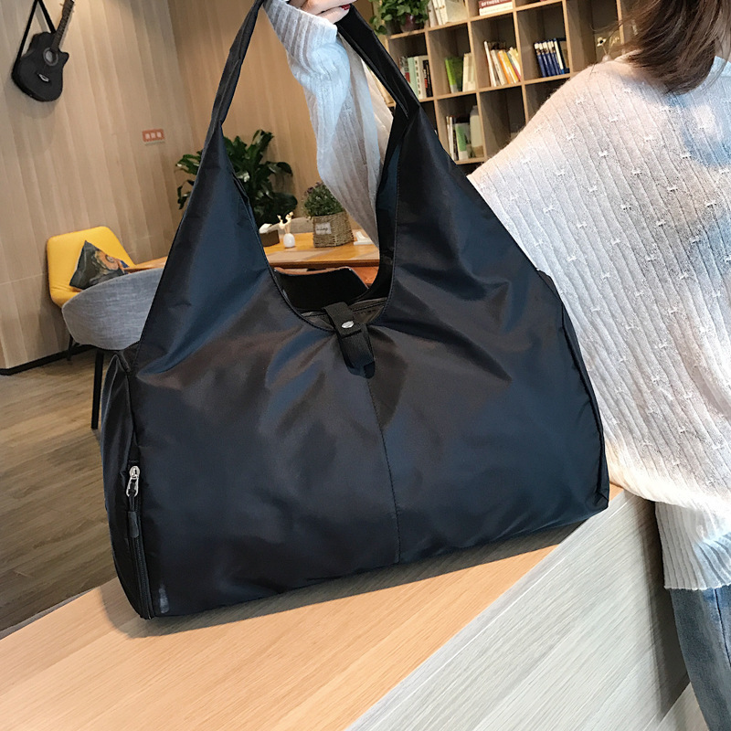 Bolsa de viaje portátil simple de color sólido, bolsa de ejercicios de gran capacidad, bolsa de yoga, bolsa de equipaje ligera multifuncional para mujeres image 4