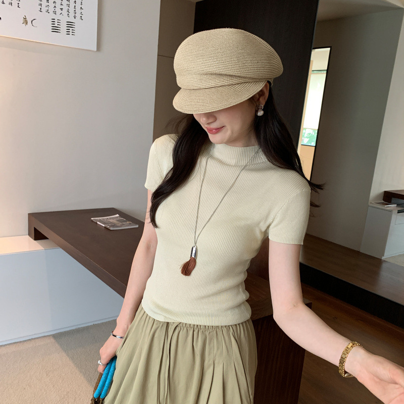 유럽 제품 Lyocell Tencel 얇은 하프 터틀넥 오른쪽 어깨 반팔 스웨터 여성 2025 여름 새 티셔츠 탑