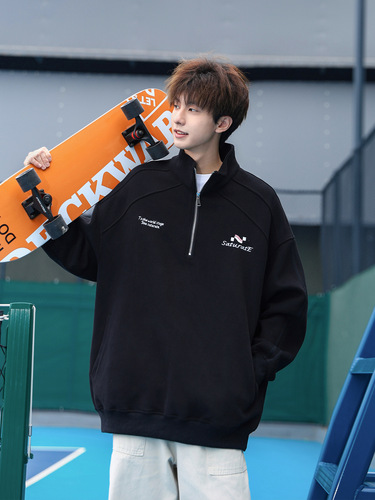 Hong Kong-style heavyweight half-zip hoodie for men—autumn/winter collection, long sleeves, unisex design, no hood