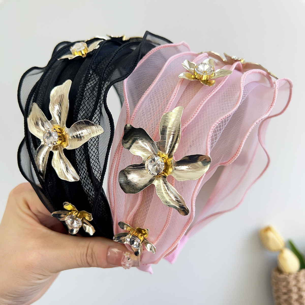 2025 wide-brimmed diamond flower hairband women's Internet-famous new diamond mesh yarn hairpin with wide-brimmed headband headdress wholesale