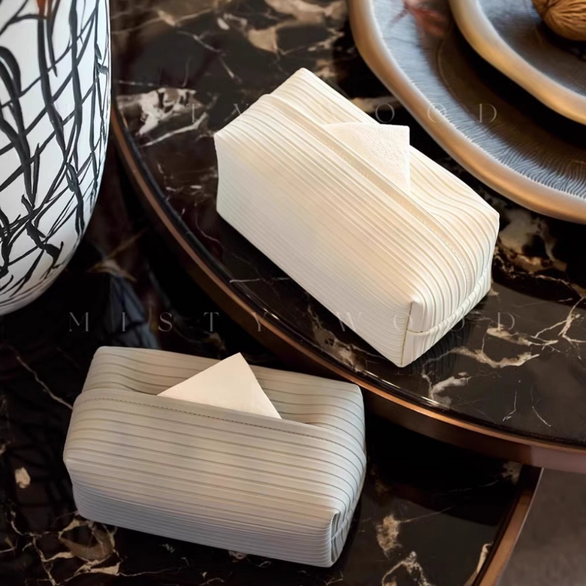 Caja de toallas de lujo ligera simple de alta gama, mesa de comedor, sala de estar, caja de dibujo, caja de papel de limpieza de sentido avanzado, almacenamiento de escritorio, venta directa de fábrica