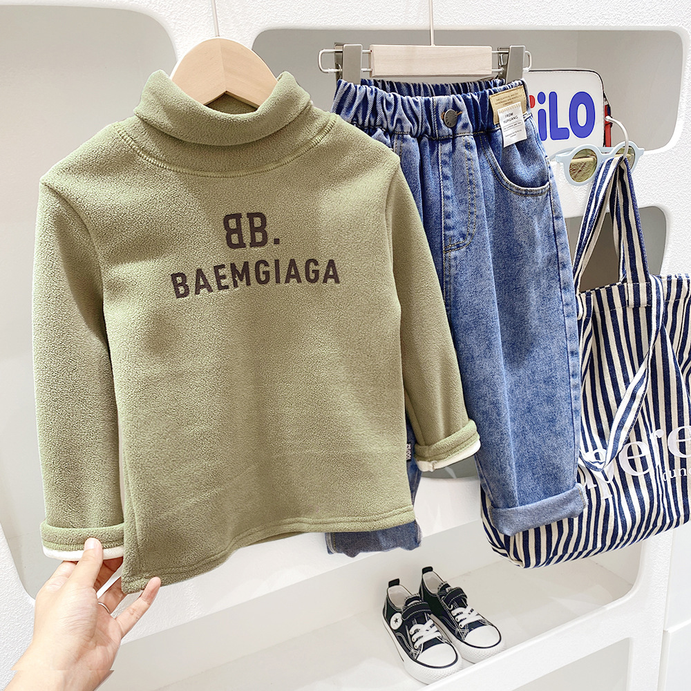 Letra simple Top forrado de lana 2023 Otoño e Invierno Camisa de fondo compuesta de terciopelo de una sola pieza para niños nuevos top de manga larga para bebés