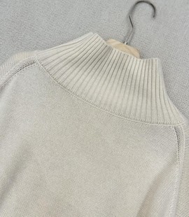 ��ţ�q�oȾɫë�� ������ 51.8%������ë�c 48.2%�Ě�ţë���Ļ�