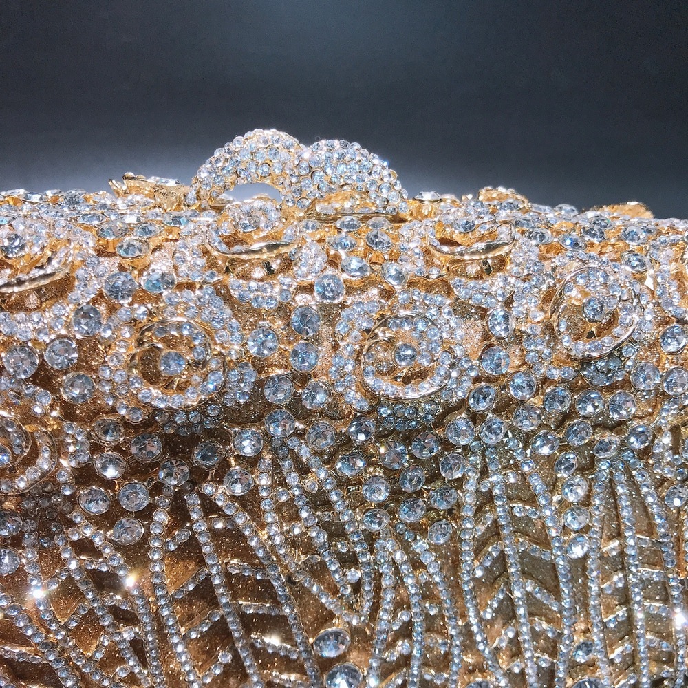 Bolsas de banquete de damas europeas y americanas no vacías de metal rosas de diamantes bolsas de cena de cristal hechas a mano con diamantes Aliexpress