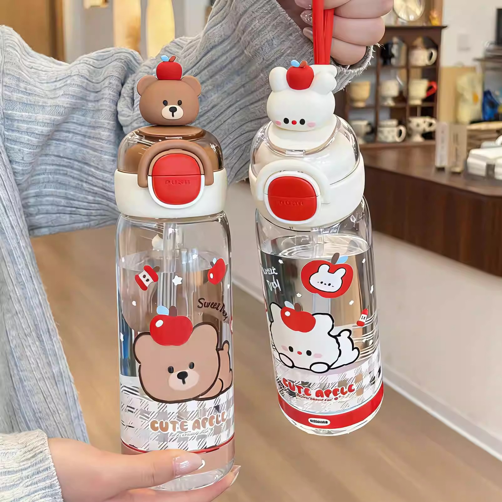 Cute taza de agua de dibujos animados para niños estudiantes taza de paja doble bebida taza de mano portátil taza de plástico resistente a altas temperaturas