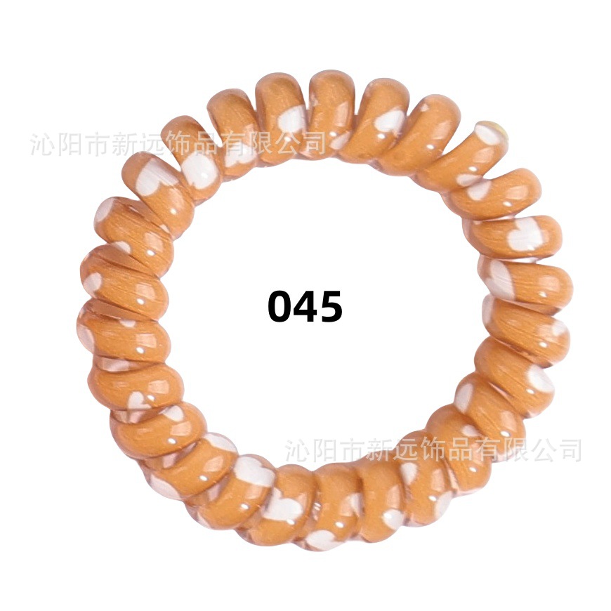 045