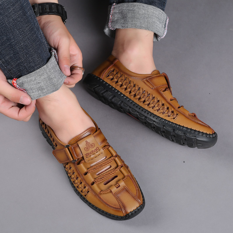 Sandalias de cuero de los hombres de verano hueco transpirable agujero zapatos de fondo suave superficie suave zapatos de cuero hechos a mano de los hombres del comercio exterior zapatos de los hombres al por mayor