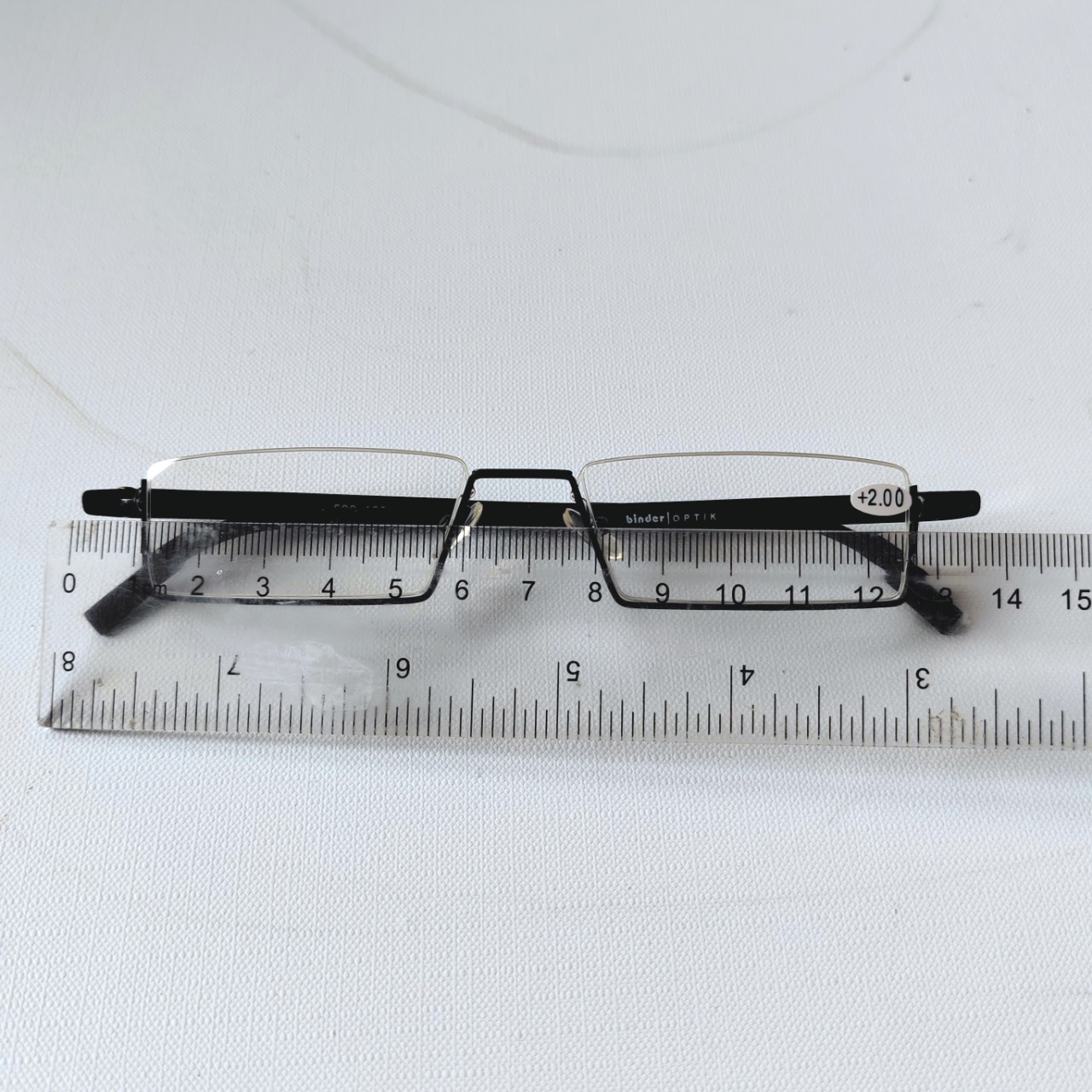メーカー卸売上半分フレーム老眼快適ミラー新しいファッション老眼鏡高精細弾性黄色脚老眼鏡