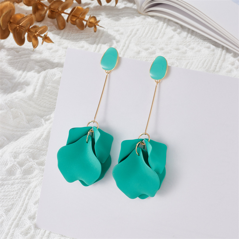 Acrylic Material 1 Pair Casual Simple Style Petal Stoving Varnish Arylic Drop Earrings