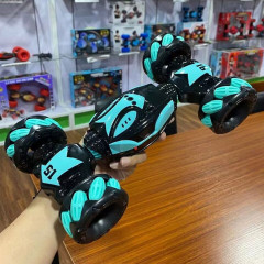 跨境體感手勢感應四驅越野音樂燈光扭變車特技遛娃電動遙控玩具車