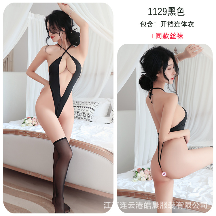 블랙 + 매칭 스타킹