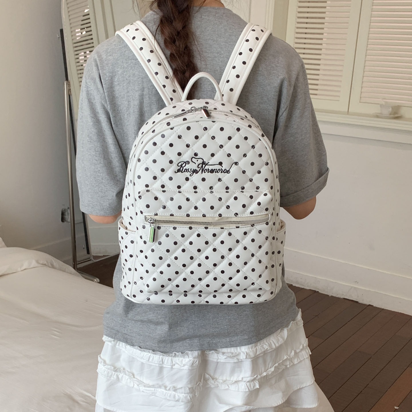 Mochila de estilo de viaje 2026 ocio de mujer coreana de gran capacidad de verano bolsas de estudiantes nuevos puntos de onda