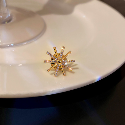 真金电镀猫眼石锆石珍珠小猫胸针花束雪花衣饰简约高级感衣服配饰