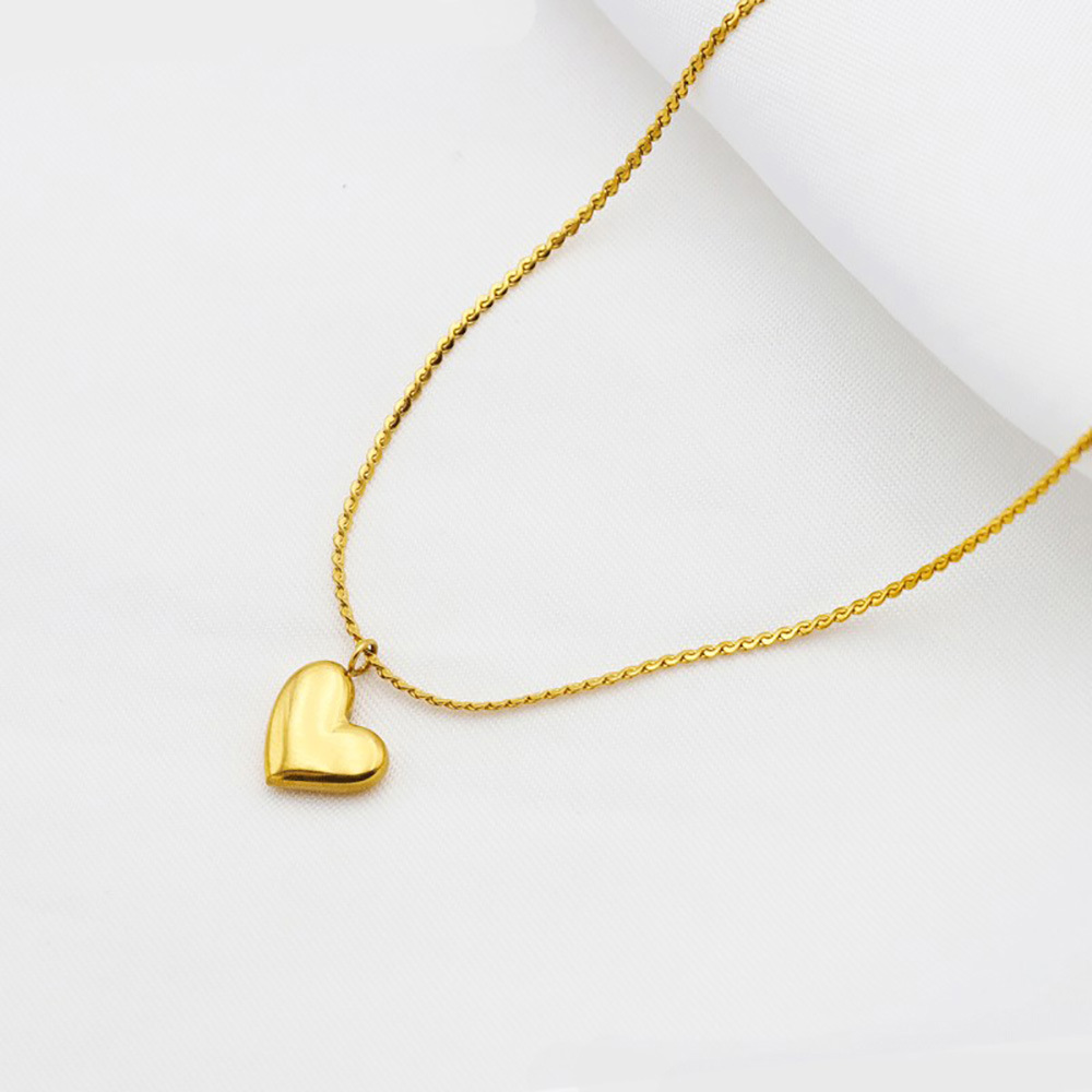 9g Weight Pendant Necklace Classification Simple Style Heart Shape Titanium Steel Plating Pendant Necklace 1 Piece