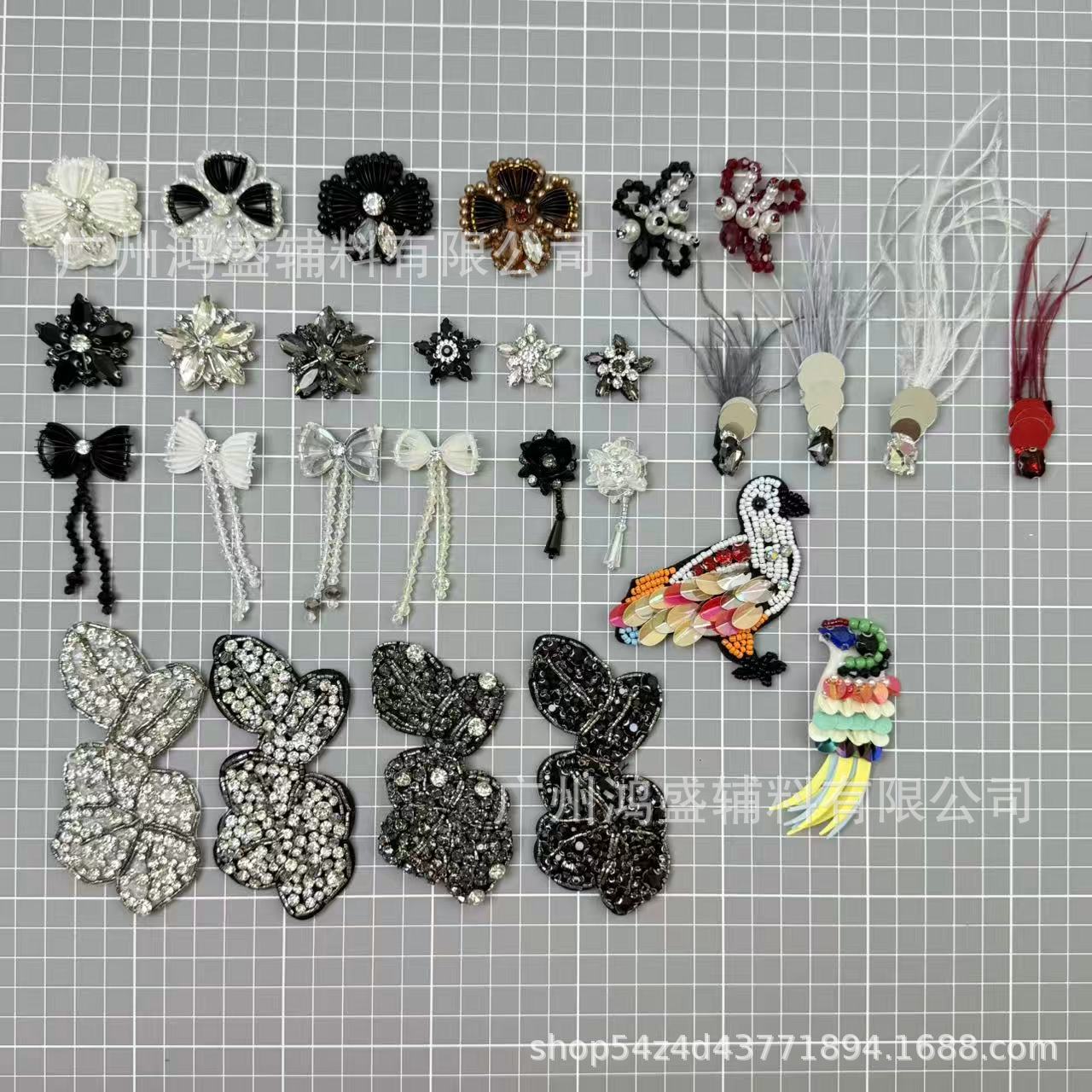 厂家批发珠片亮片手工钉珠小花朵花饰服装布贴辅料 鞋帽DIY配饰