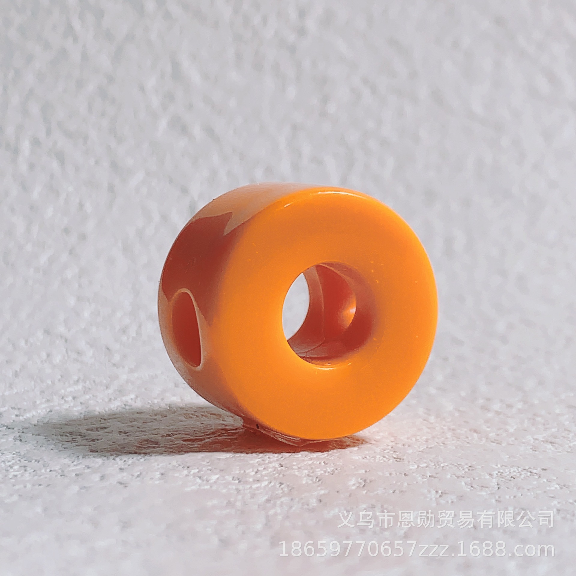 O (Orange)