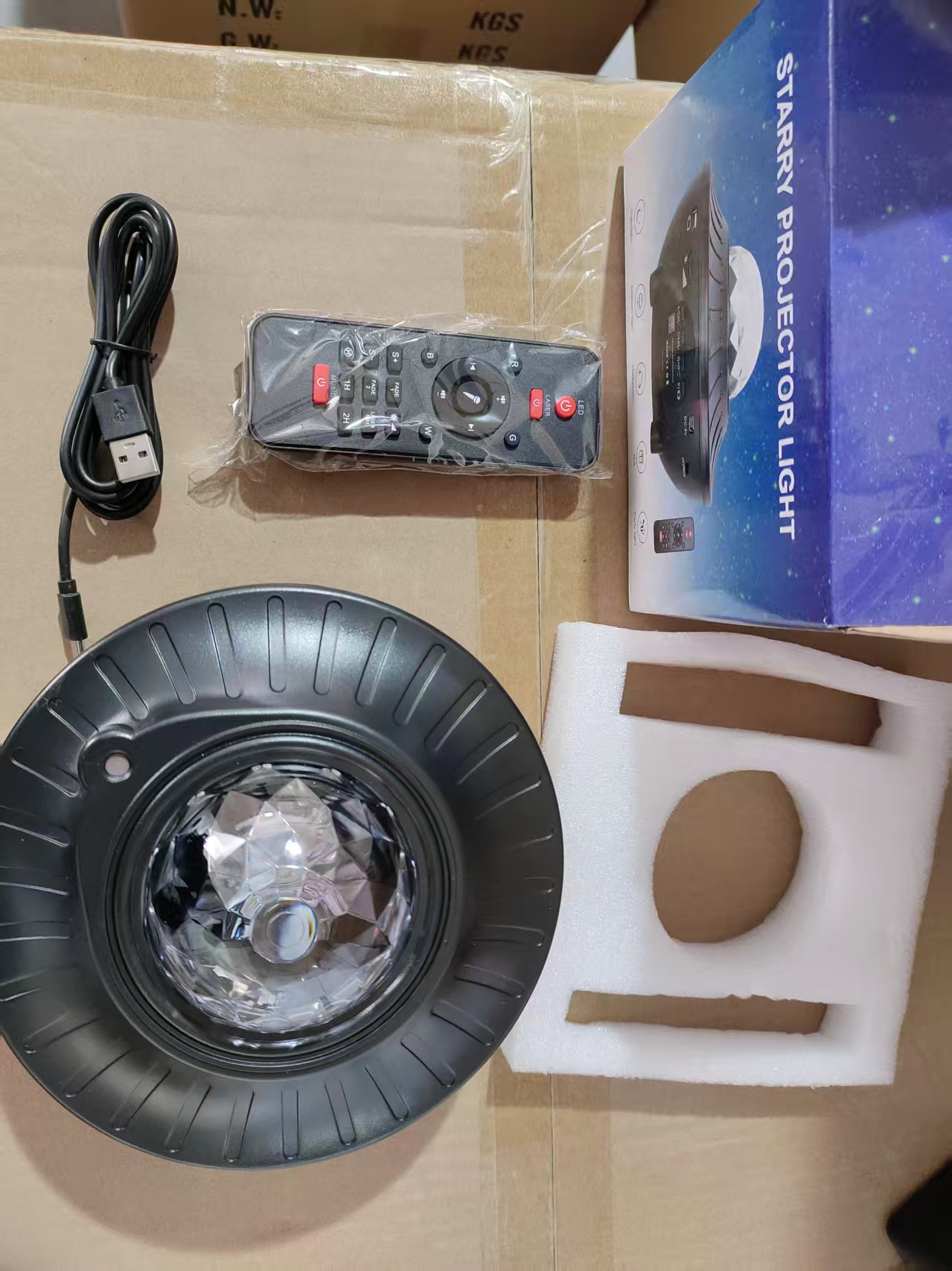 Lámpara proyector de estrellas con música Bluetooth, control remoto USB, luz ambiental para dormitorio, diseño de "cuenco grande".