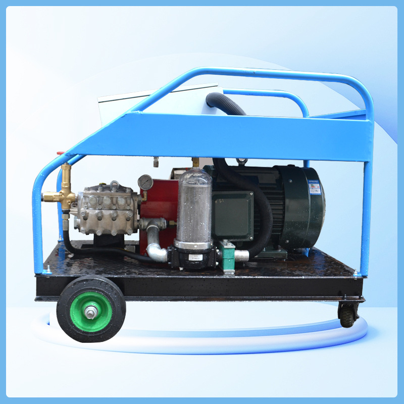 郑州厂家大型冷水高压泵清洗机建筑铝模板表面混凝土清理设备