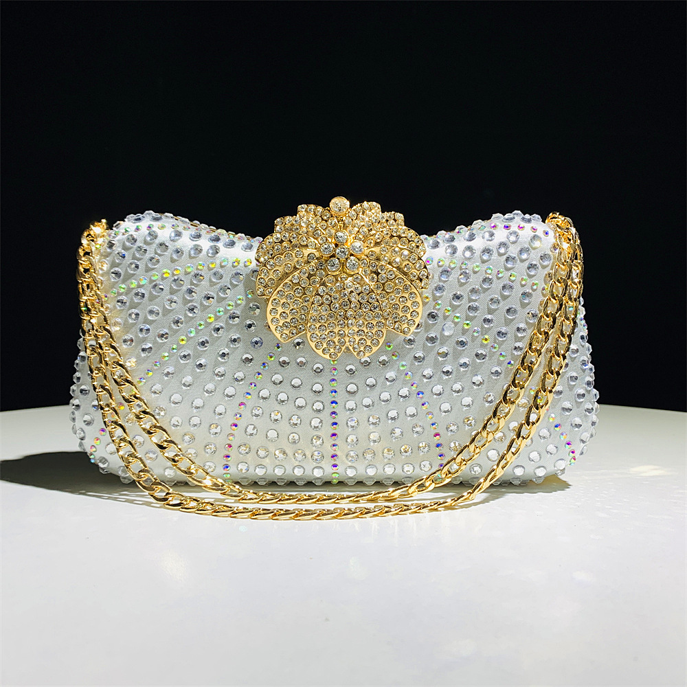420g Weight Polyester Lining Material Lock clasp Closure Type Chain Strap Type Crossbody Bag, Evening Bag Bags Type Party Occasion Polyester Material Flower Pattern All Seasons Season Women's Gender Diamond Design Elegant Style Shell Shape Gold, Silver, Black Color Gold Silver Black Polyester Flower Shell Evening Bags 17