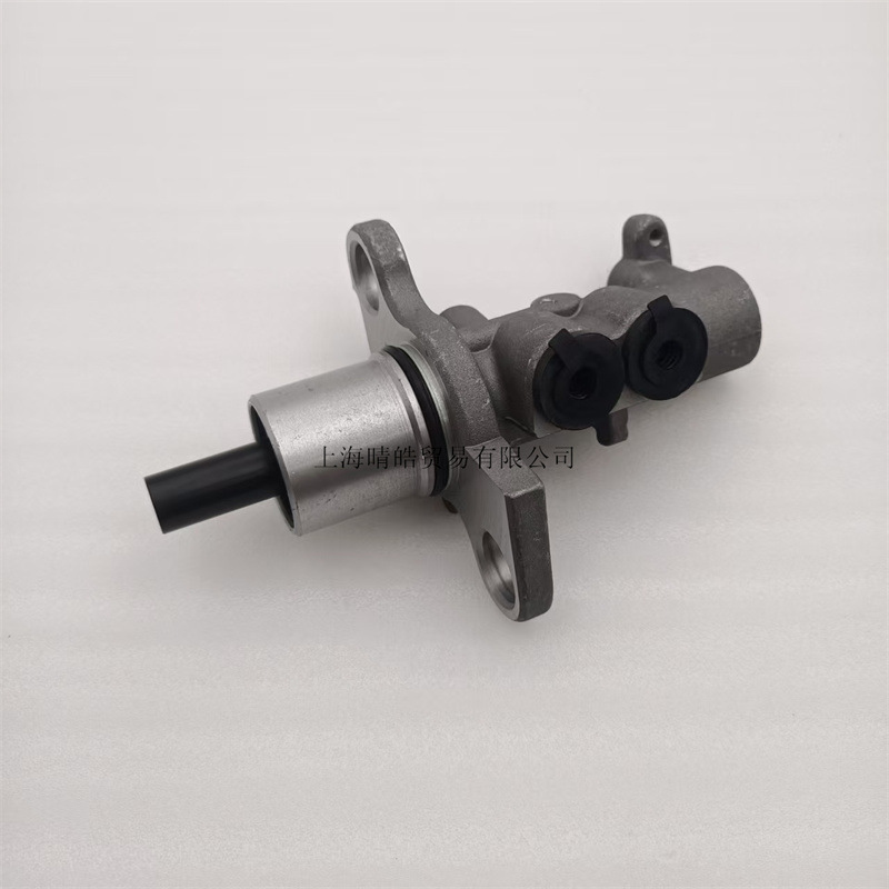4D0611021A Is Suitable for Audi A4A6A7A8 Volkswagen Passat B5 Lingyu Brake Master Cylinder Brake Master Cylinder