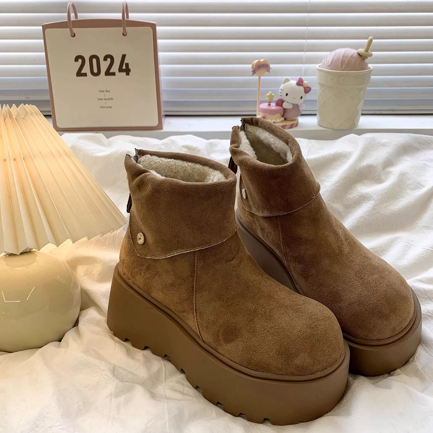 Platform winter boots, warm‑lined ankle boots, platform sole, sizes 35–40 (2024)