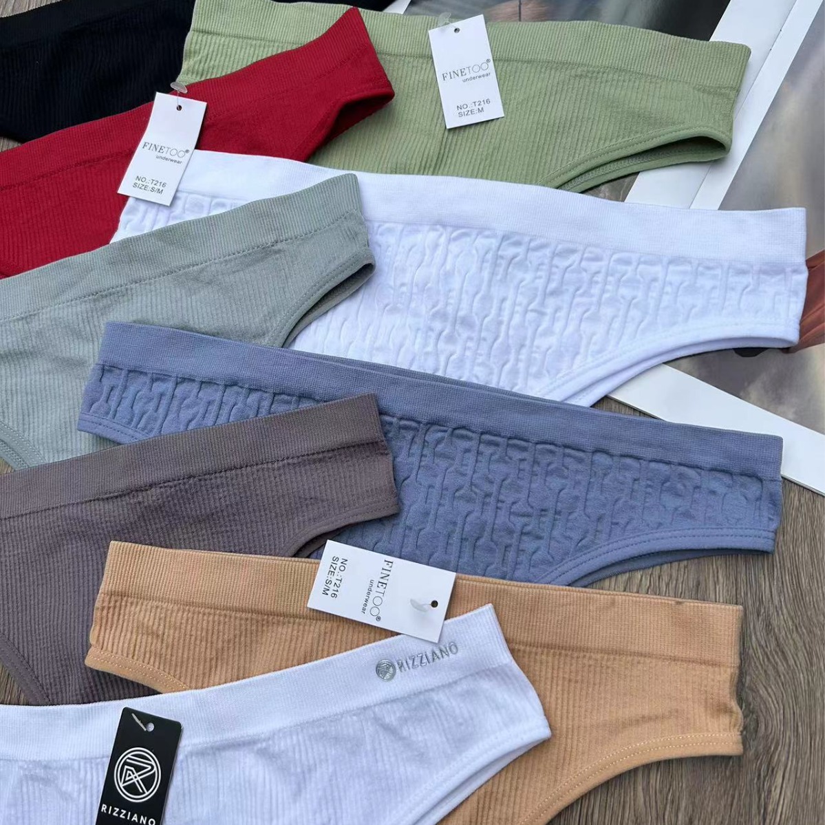 Comercio exterior cola solo mezclado sin costuras Miscelánea sexy ropa interior de las mujeres moda bikini Tanga al por mayor