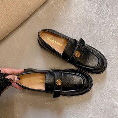 純牛革 ~ 本革ツバキの黒いハイヒールの楽福靴の女性2025新型の小さい革靴の太い靴と気質の靴