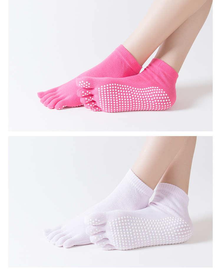 Women's Cartoon Style Sports Color Block Solid Color Cotton Crew Socks A Pair display picture 2
